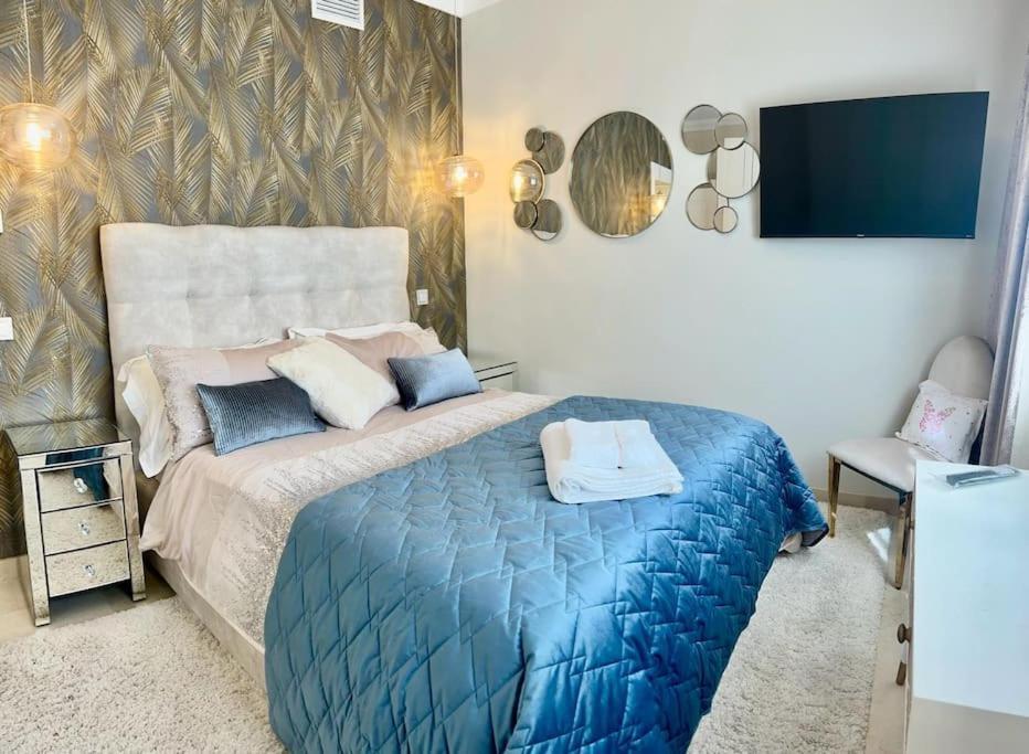 Stunning & Ultra 3 Bed, Walk Everywhere! * Marbella