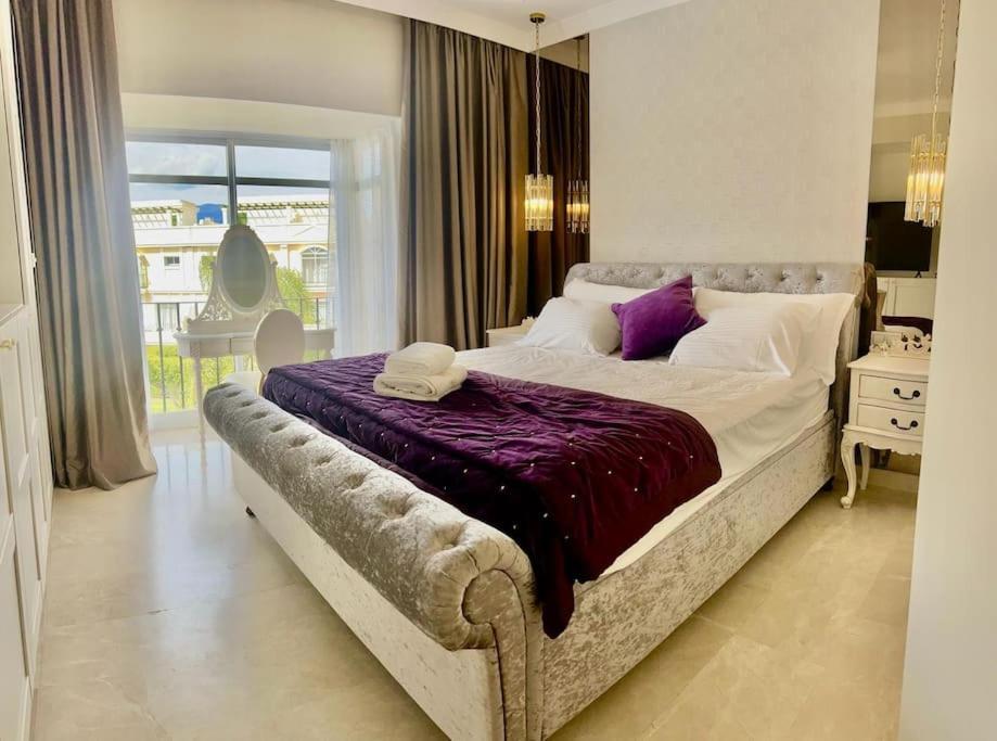 Apartamento Stunning & Ultra 3 Bed, Walk Everywhere! Marbella