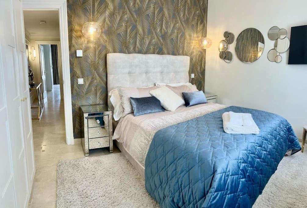 Stunning & Ultra 3 Bed, Walk Everywhere! Marbella